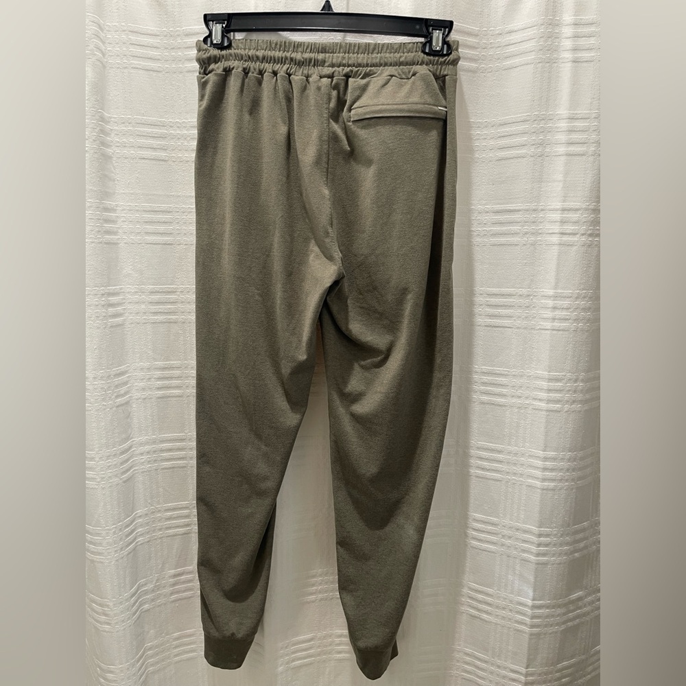 VUORI Ponto performance jogger green size medium - Picture 2 of 8